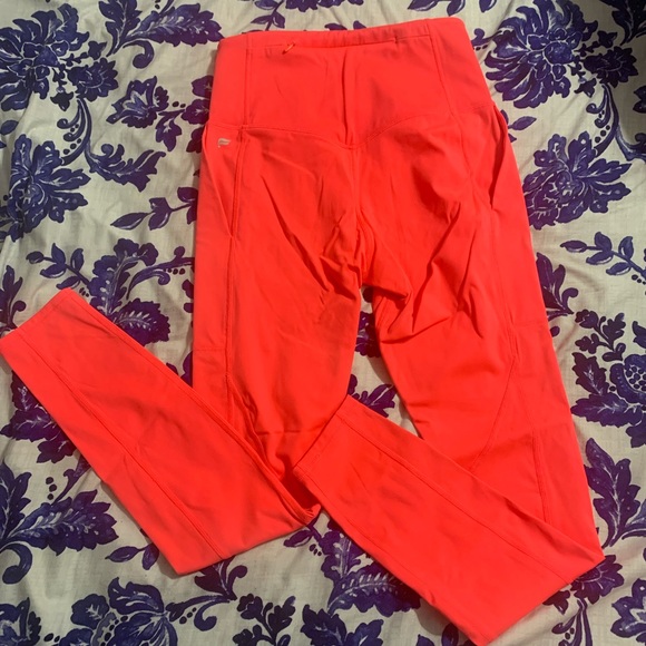 Fabletics Trinity High-Waisted Utility Legging - Picture 3 of 8